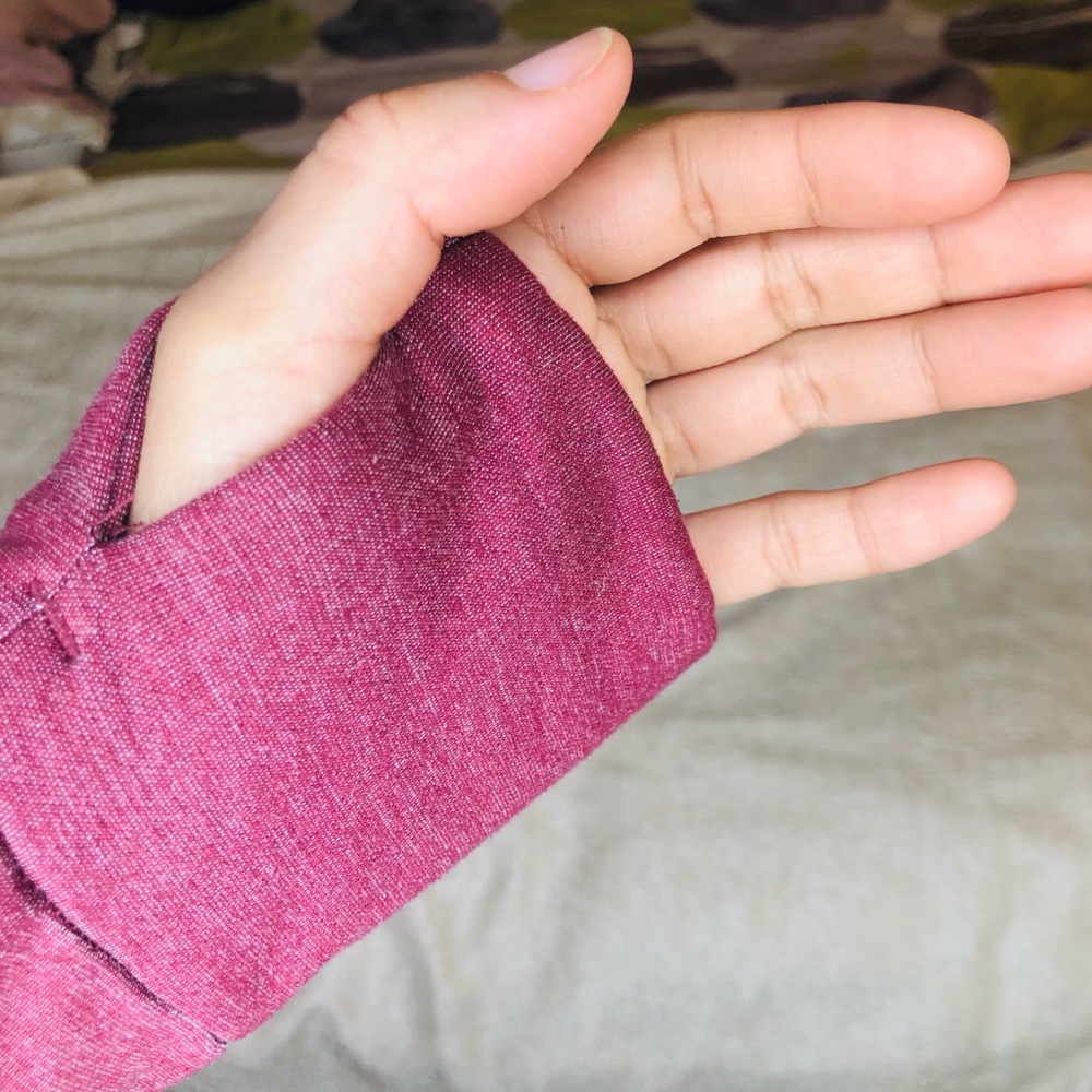 Y2K Zip Up Fleece Hoodie with Thumb Holes. - Picture 5 of 9